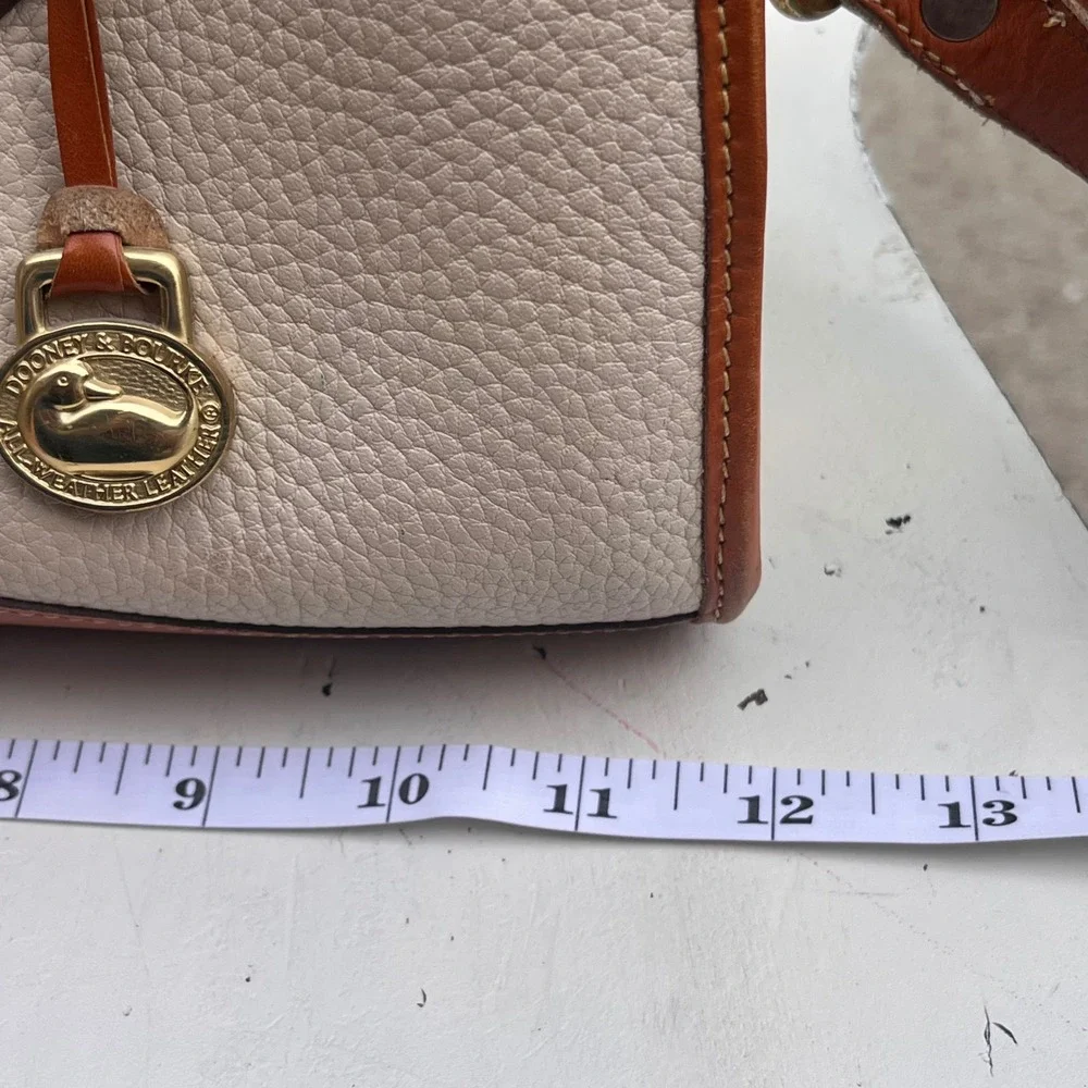 Vintage Dooney Bourke AWL Bone Tan Leather Satchel Crossbody USA Made Bag - Picture 10 of 13